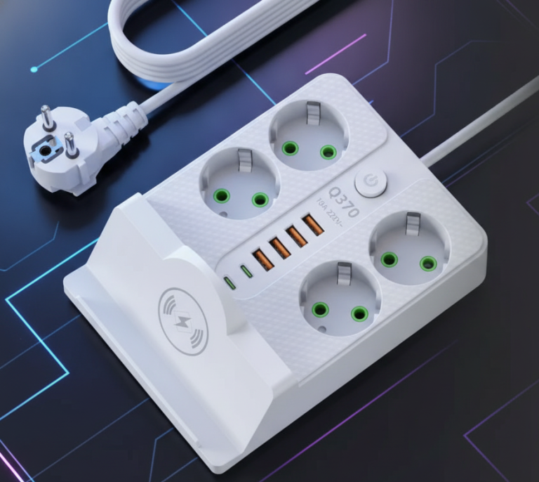 Мережевий фільтр-подовжувач Q370/PNS-07 5м 4 розетки 4USB 2Type-C PD бездротова зарядка Qi білий